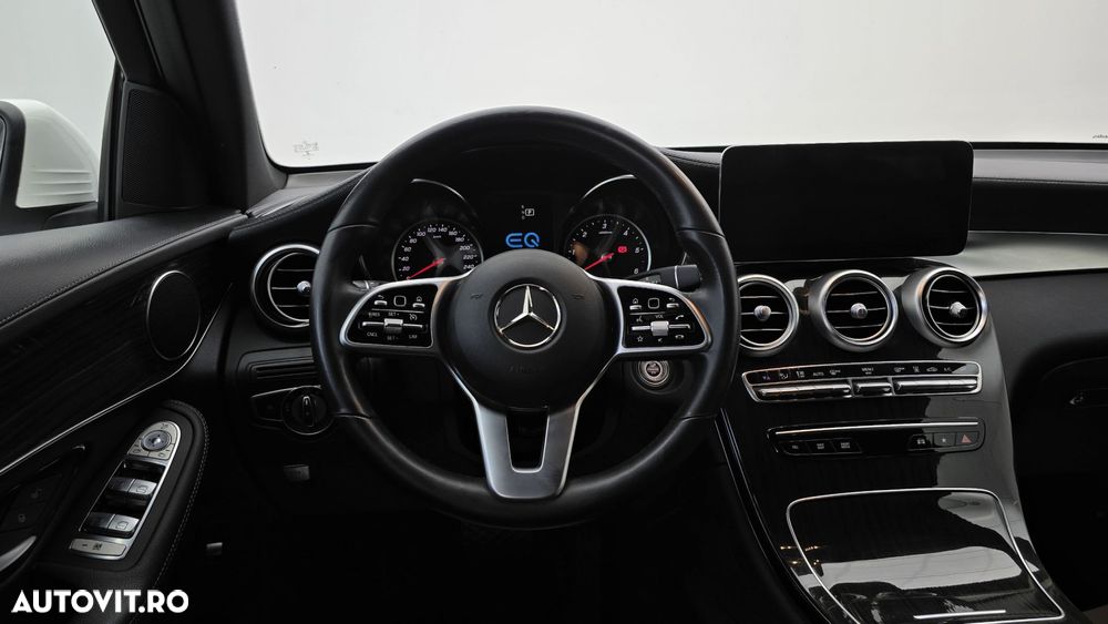 Mercedes-Benz GLC - 16