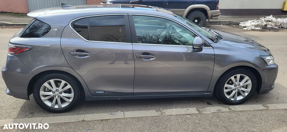 Lexus CT Luxury Line - 7