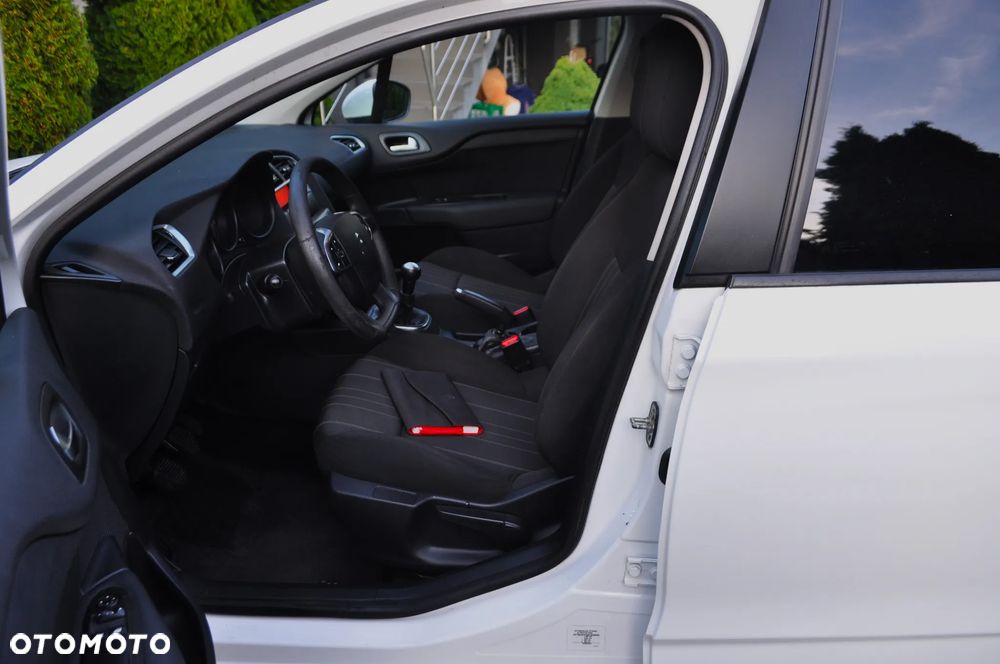 Citroën C4 1.4 VTi Attraction - 17