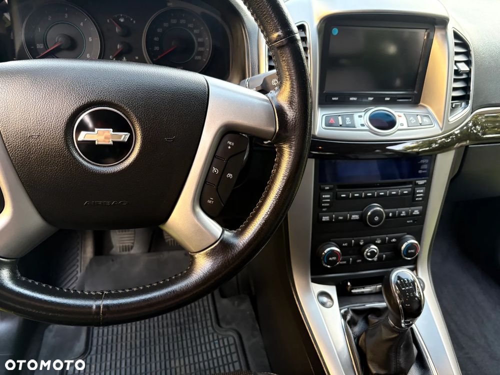 Chevrolet Captiva 2.2 D LT - 10