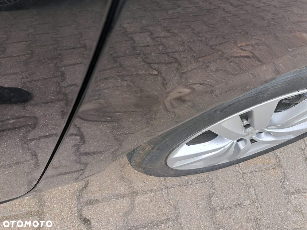 Peugeot 308 1.6 BlueHDi Active S&S - 17