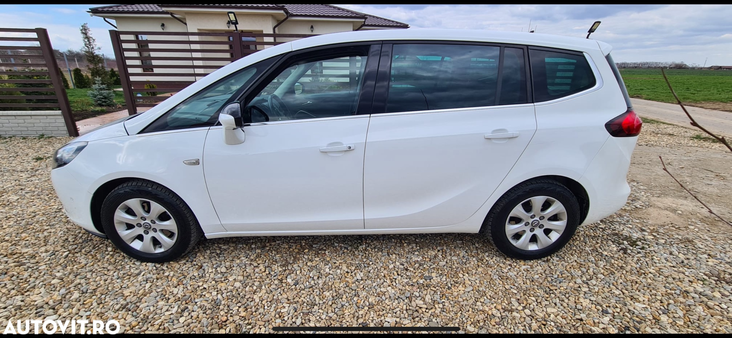 Opel Zafira Tourer 1.6 CDTI ECOTEC Start/Stop Edition - 6