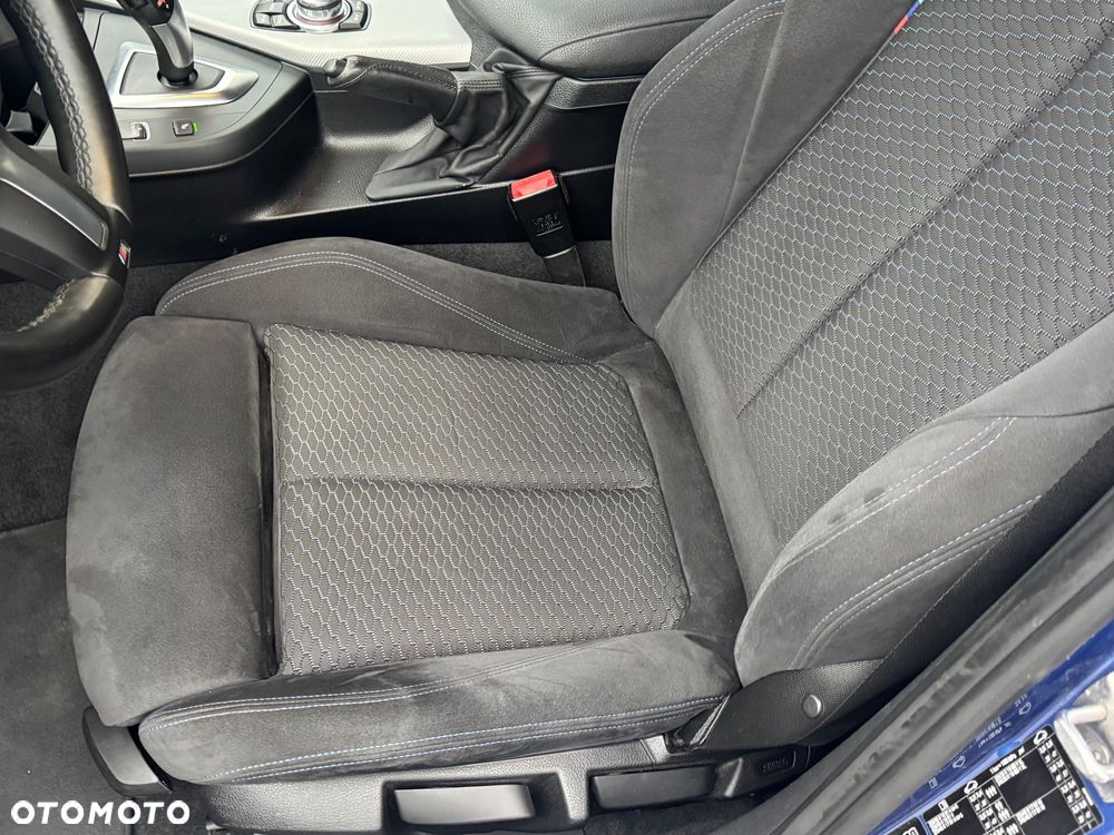 BMW Seria 1 120d xDrive M Sport - 39