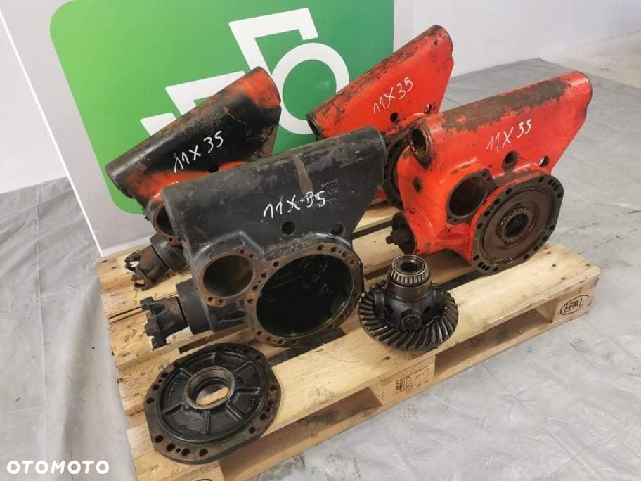 Manitou MT 1337 {Wałek ataku Koło talerzowe Spicer 11X35} - 1