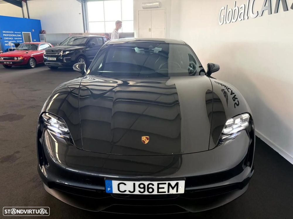 Porsche Taycan Bateria Performance Plus - 31