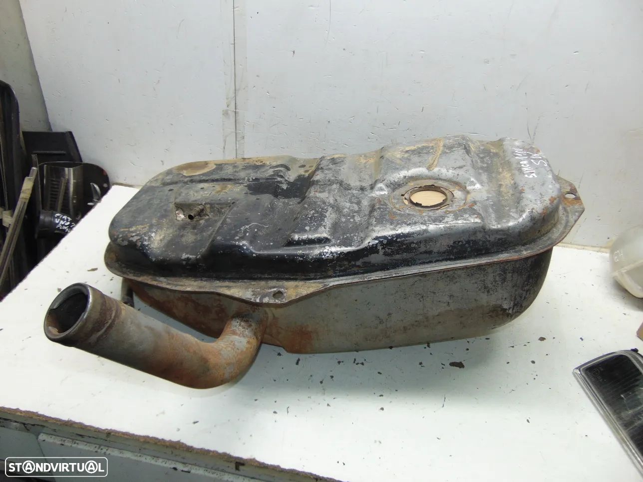 Simca 1100 depósito gasolina - 1