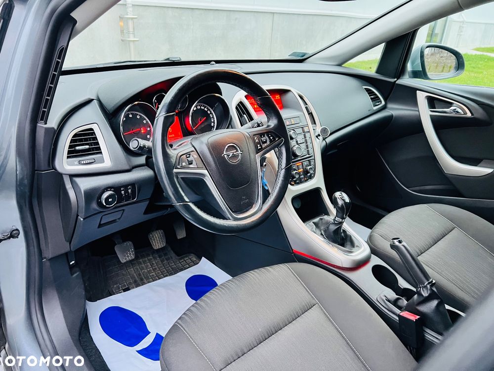 Opel Astra 1.4 Turbo Design Edition - 20