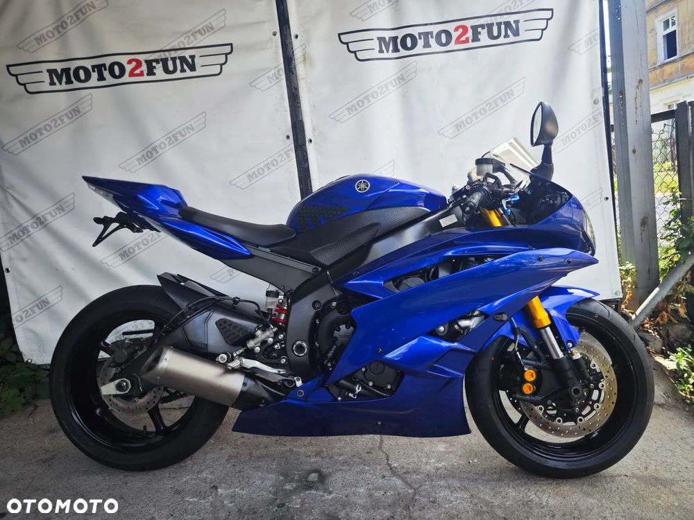 Yamaha YZF - 1