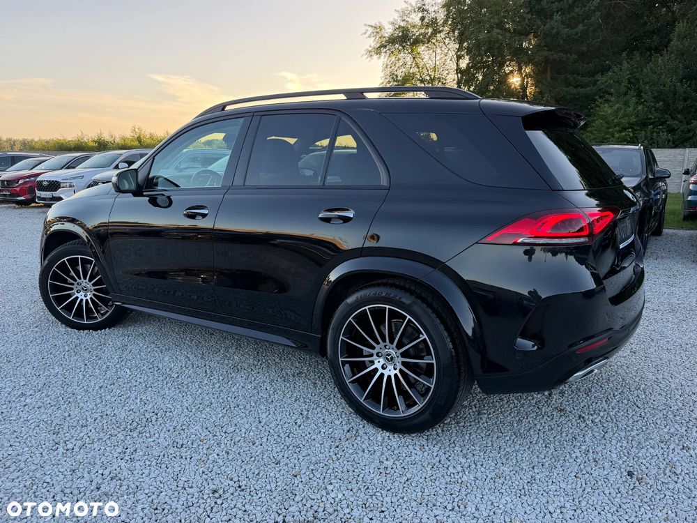Mercedes-Benz GLE 300 d 4Matic 9G-TRONIC AMG Line - 11