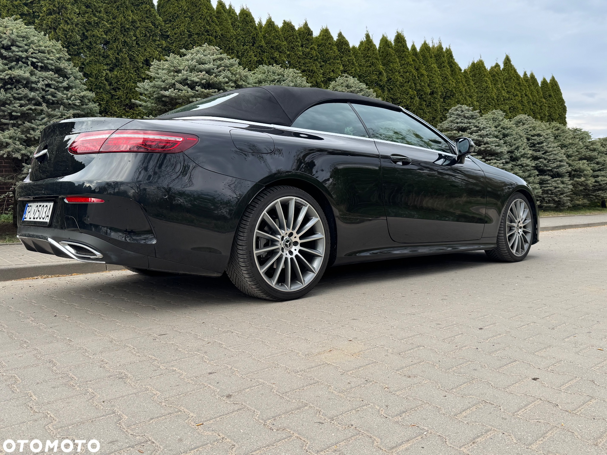 Mercedes-Benz Klasa E 220 d Cabrio 9G-TRONIC AMG Line - 14