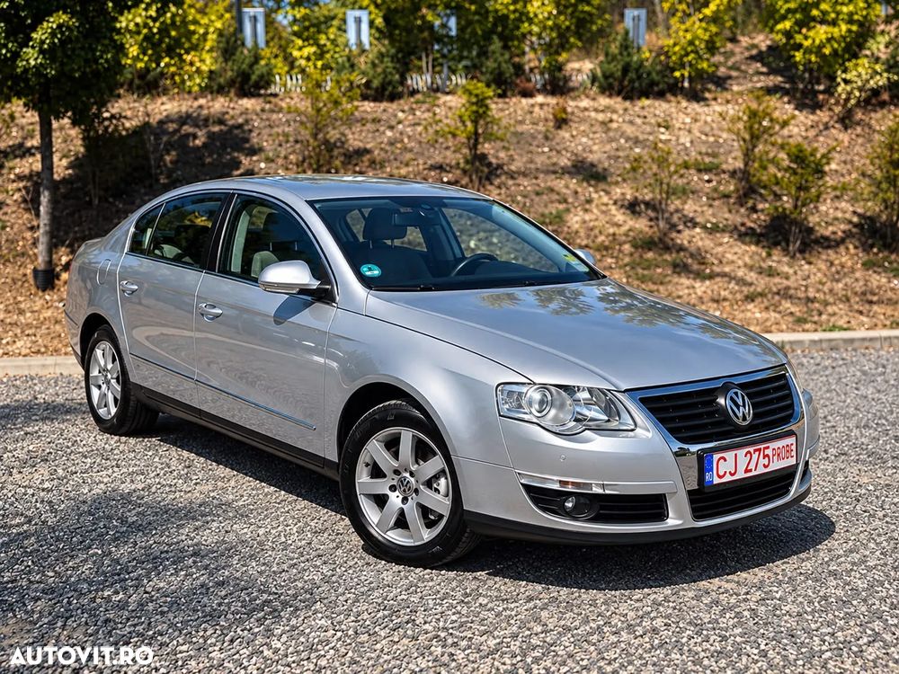 Volkswagen Passat - 2