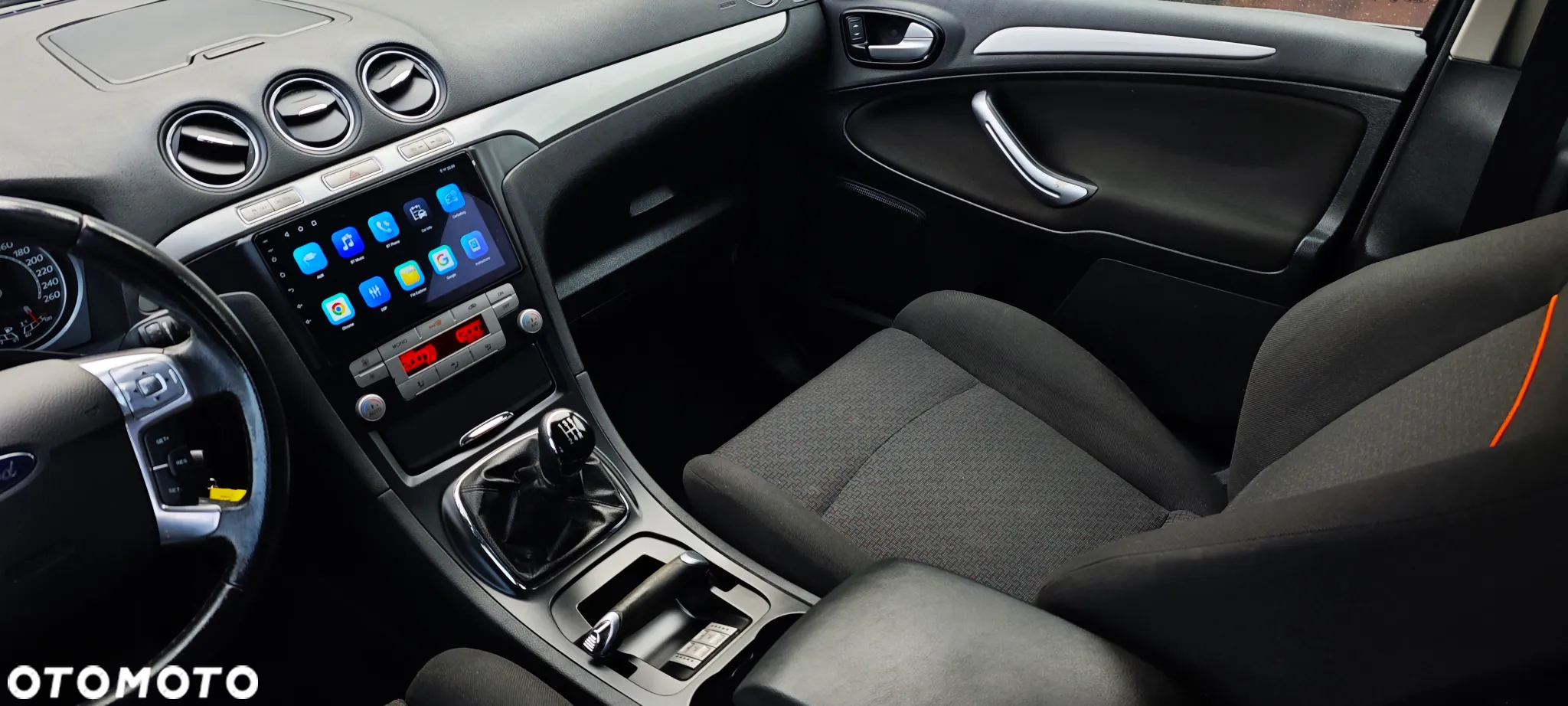 Ford S-Max 2.0 Titanium - 14