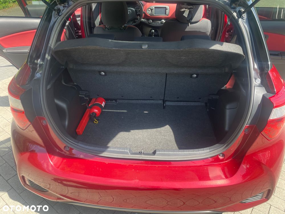 Toyota Yaris 1.5 Selection - 12