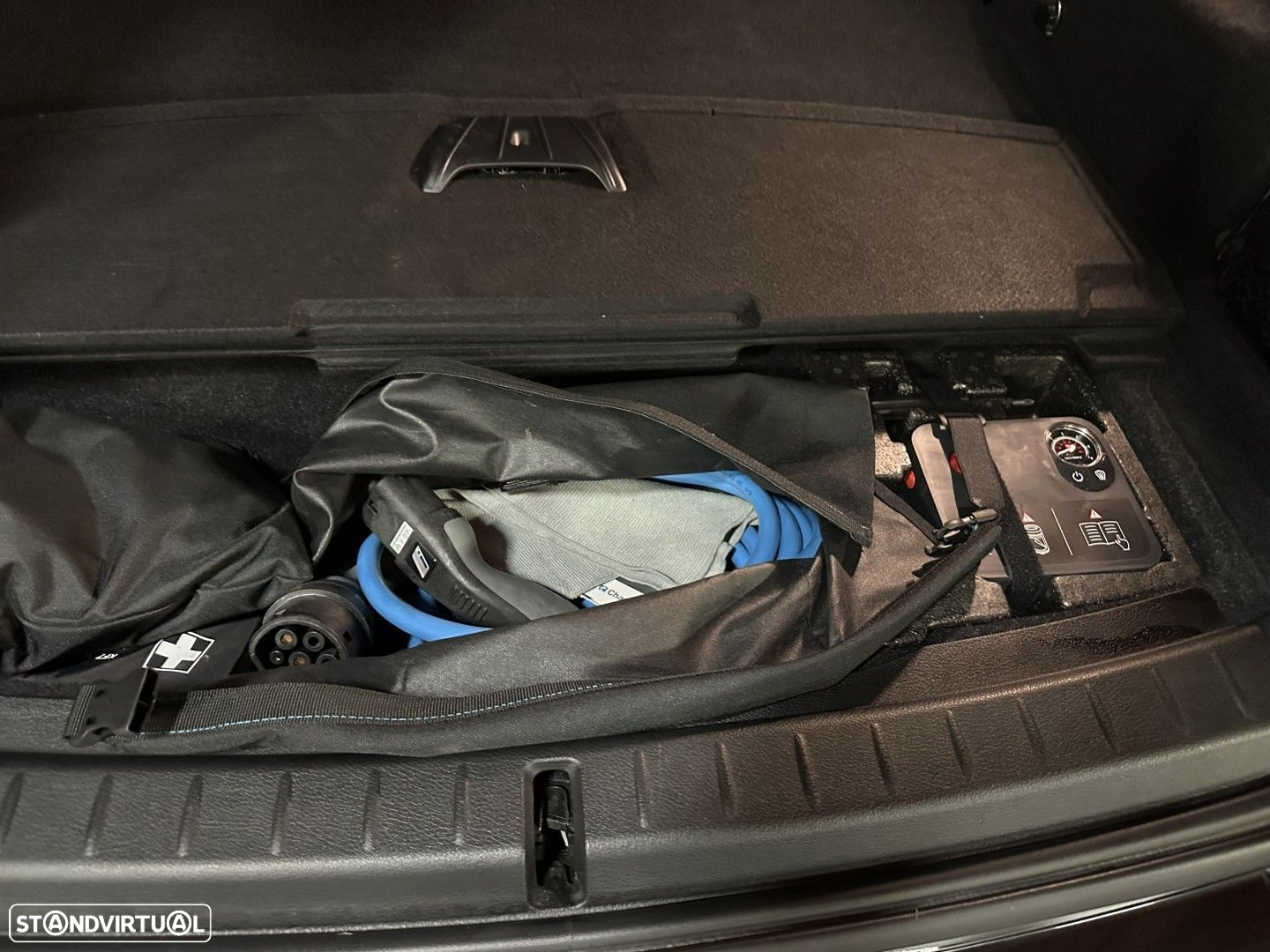 BMW 225xe Active Tourer Pack M - 32