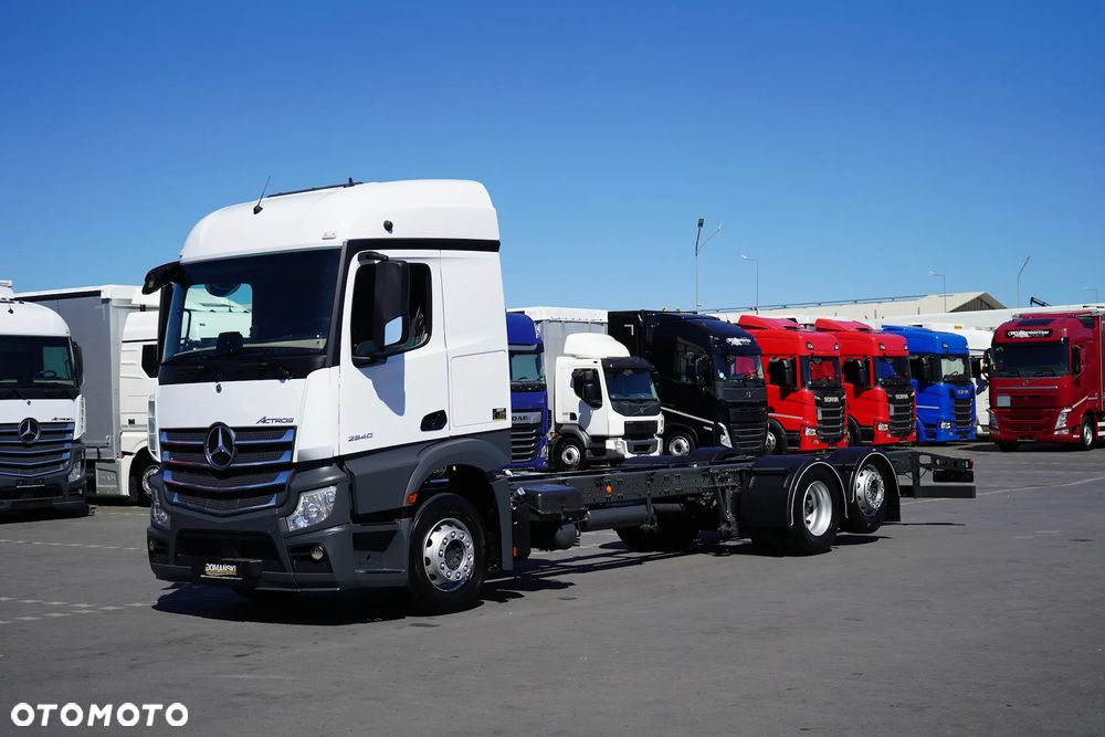 Mercedes-Benz ACTROS / 2540 / ACC / EURO 6 / PODWOZIE DO ZABUDOWY / DŁ. 8,75 M - 21