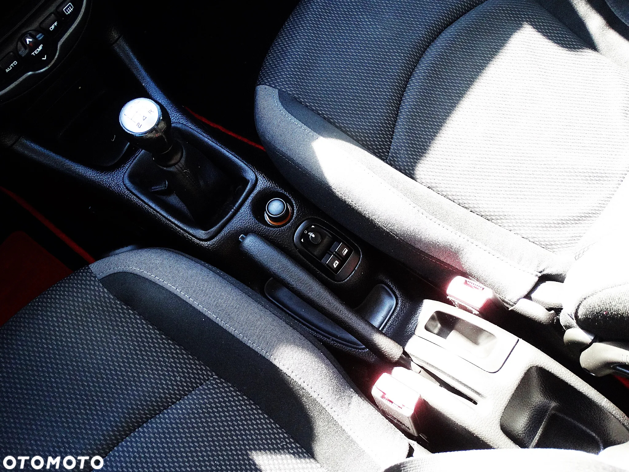 Peugeot 206 1.4 HDi Trendy - 25
