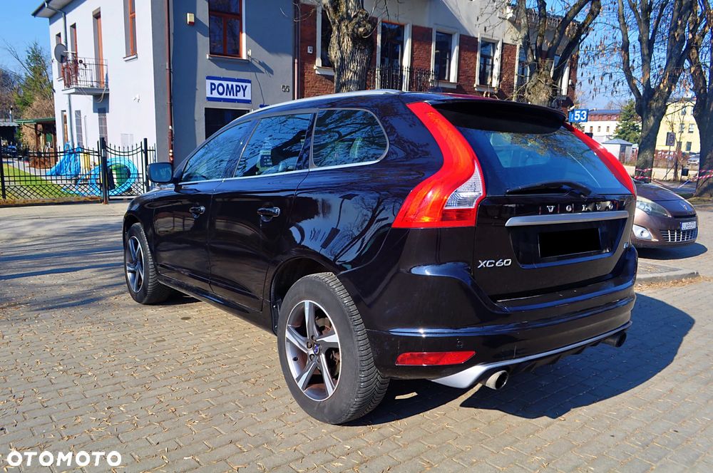 Volvo XC 60 D4 Drive-E R-Design Kinetic - 4