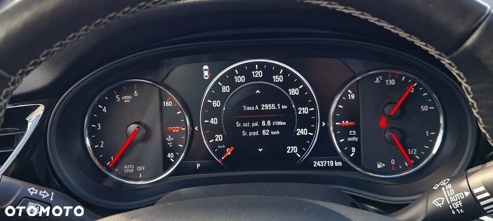 Opel Insignia Sports Tourer 2.0 Diesel Automatik Business Edition - 17