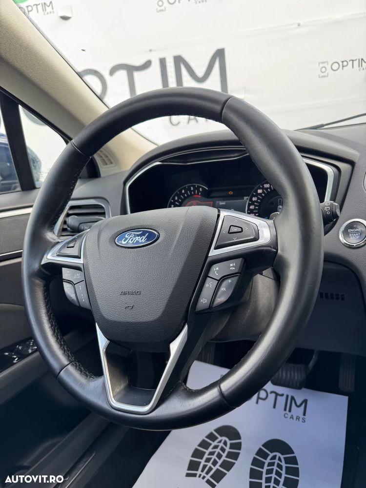 Ford Mondeo - 12