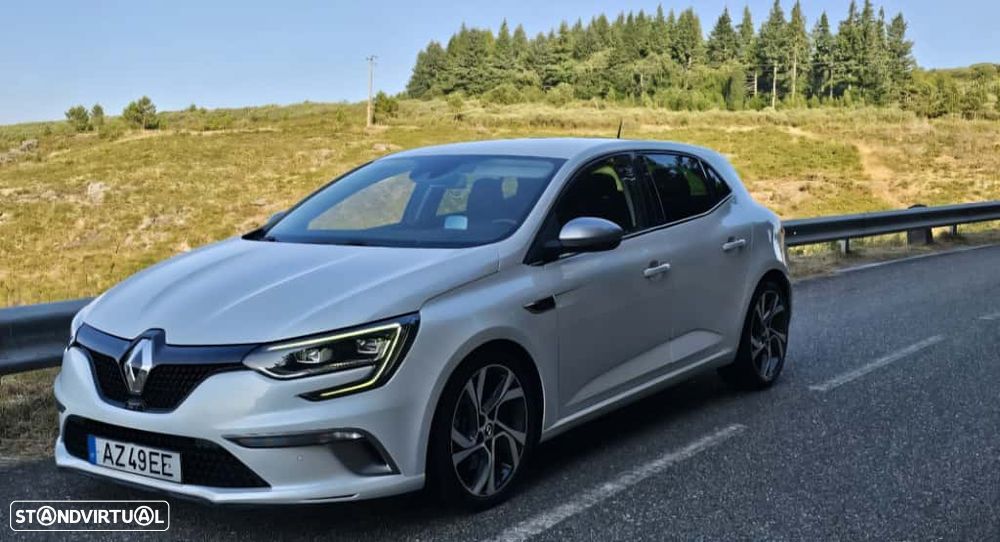 Renault Mégane ENERGY dCi 165 EDC GT - 2