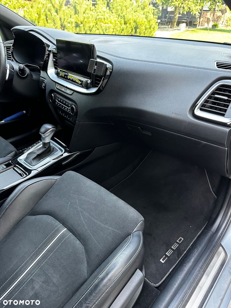 Kia ProCeed 1.6 CRDi GT Line DCT - 10