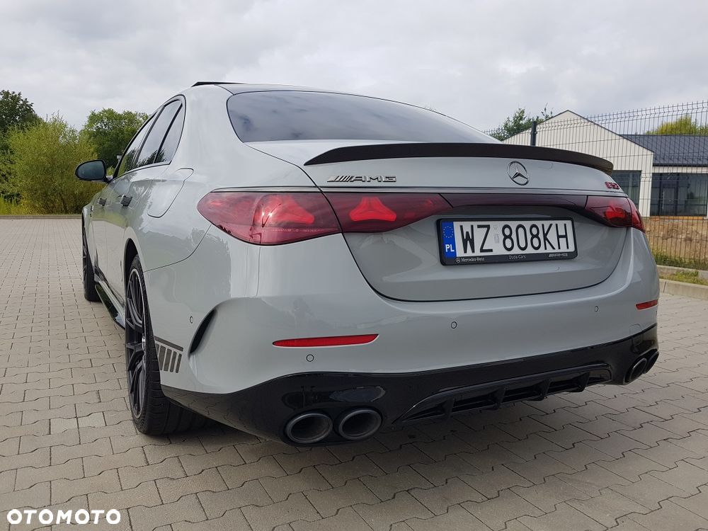 Mercedes-Benz Klasa E AMG 53 PHEV 4Matic+ 9G-Tronic TCT - 35