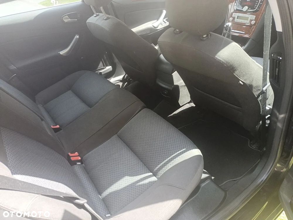 Ford Mondeo 2.0 Ghia X100 / X - 6