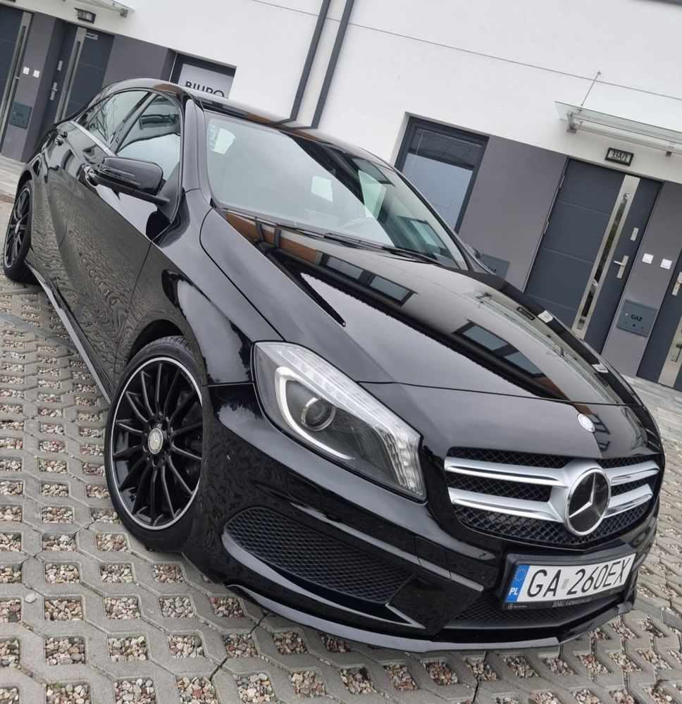 Mercedes-Benz Klasa A 180 7G-DCT AMG Line