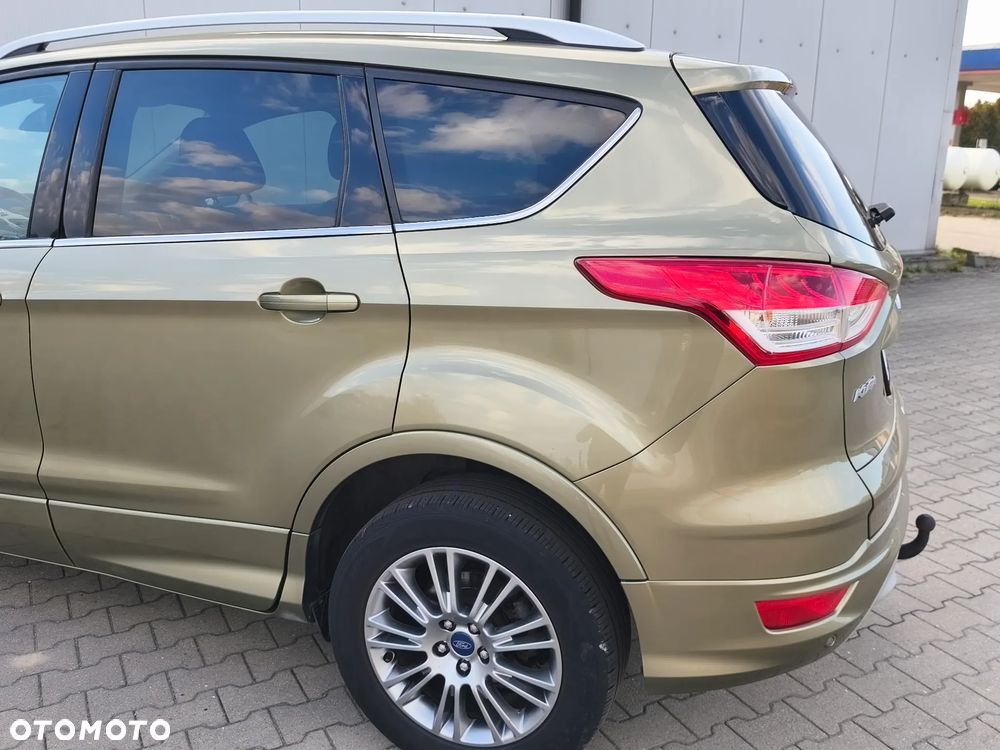 Ford Kuga 2.0 TDCi 4x4 Titanium - 20