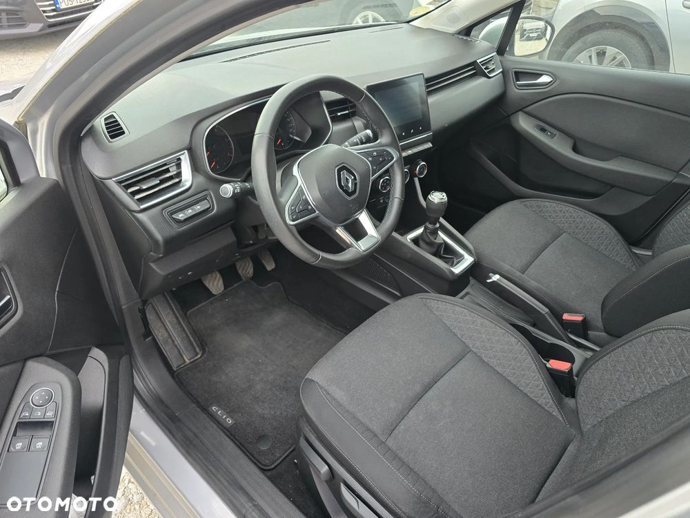 Renault Clio BLUE dCi 85 BUSINESS EDITION - 13