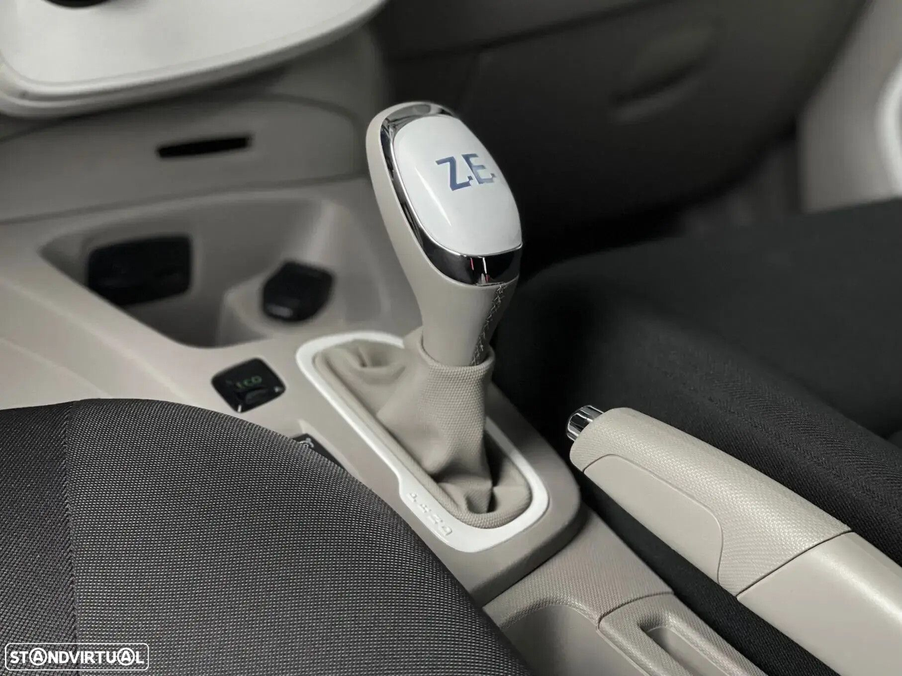 Renault Zoe (c/ Bateria) Life - 8