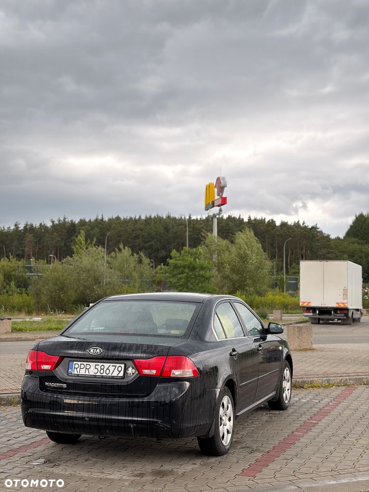 Kia Magentis 2.0 Silver - 14