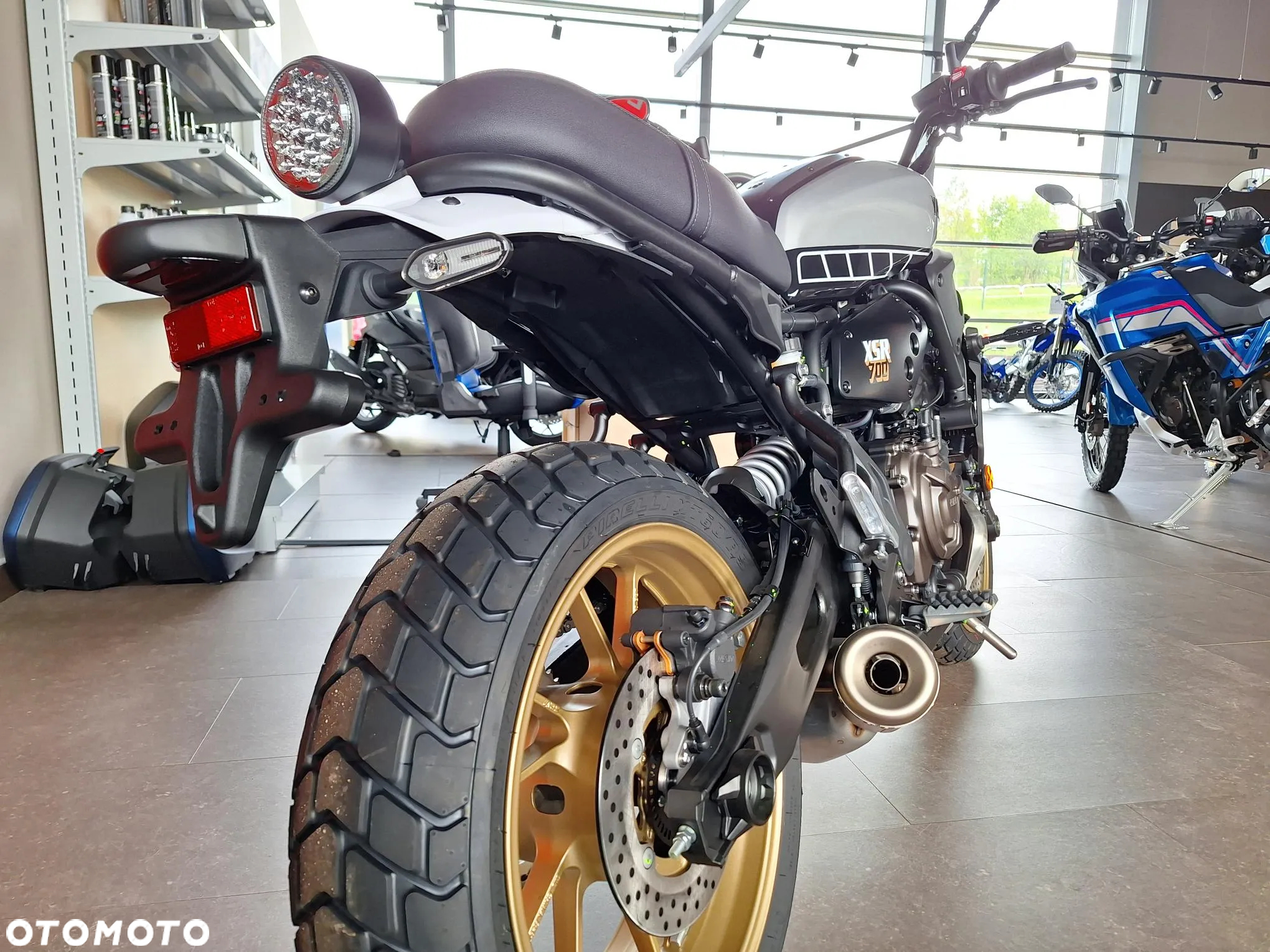 Yamaha XSR - 7