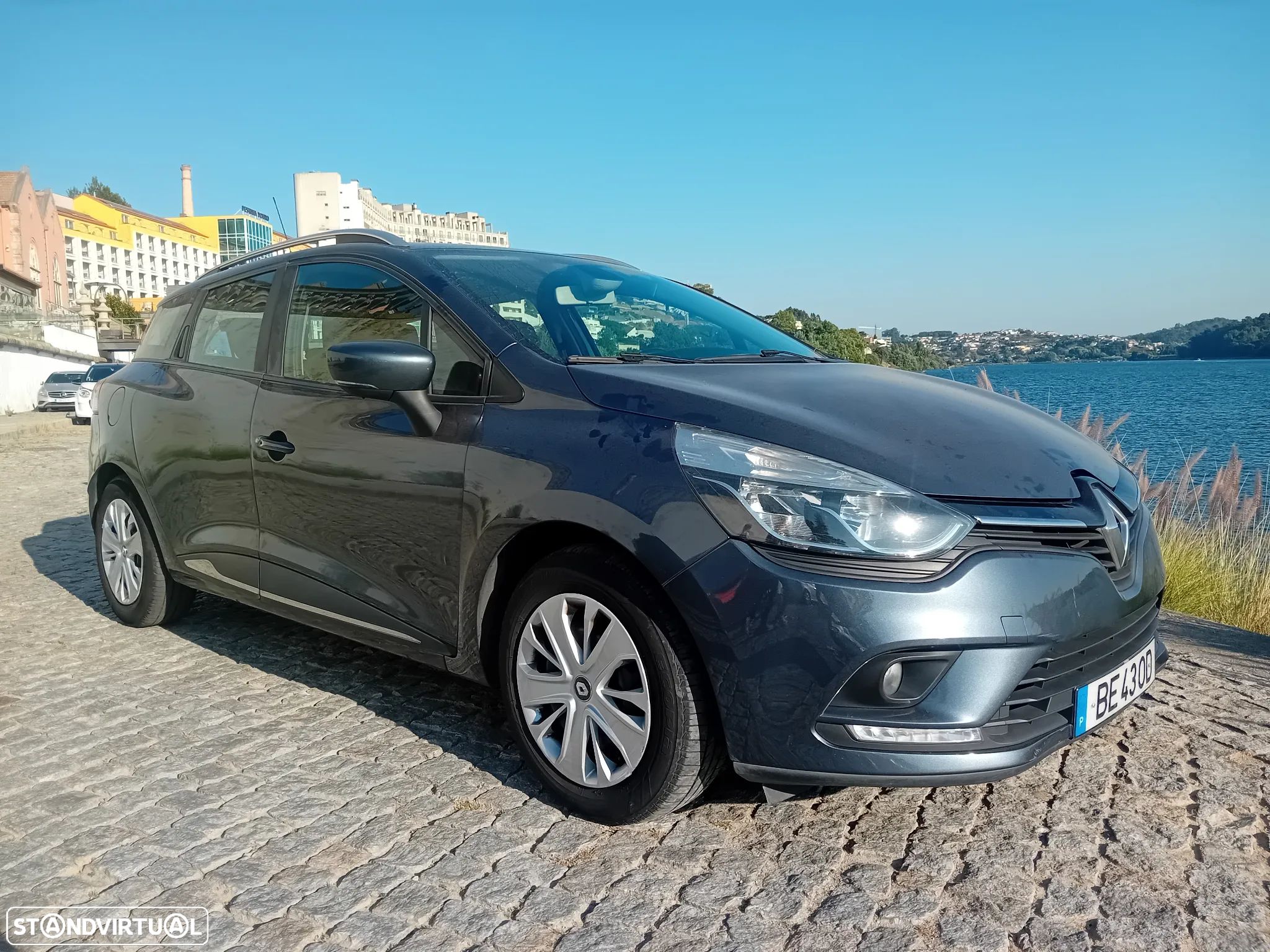 Renault Clio Sport Tourer 1.5 dCi Limited EDition - 1