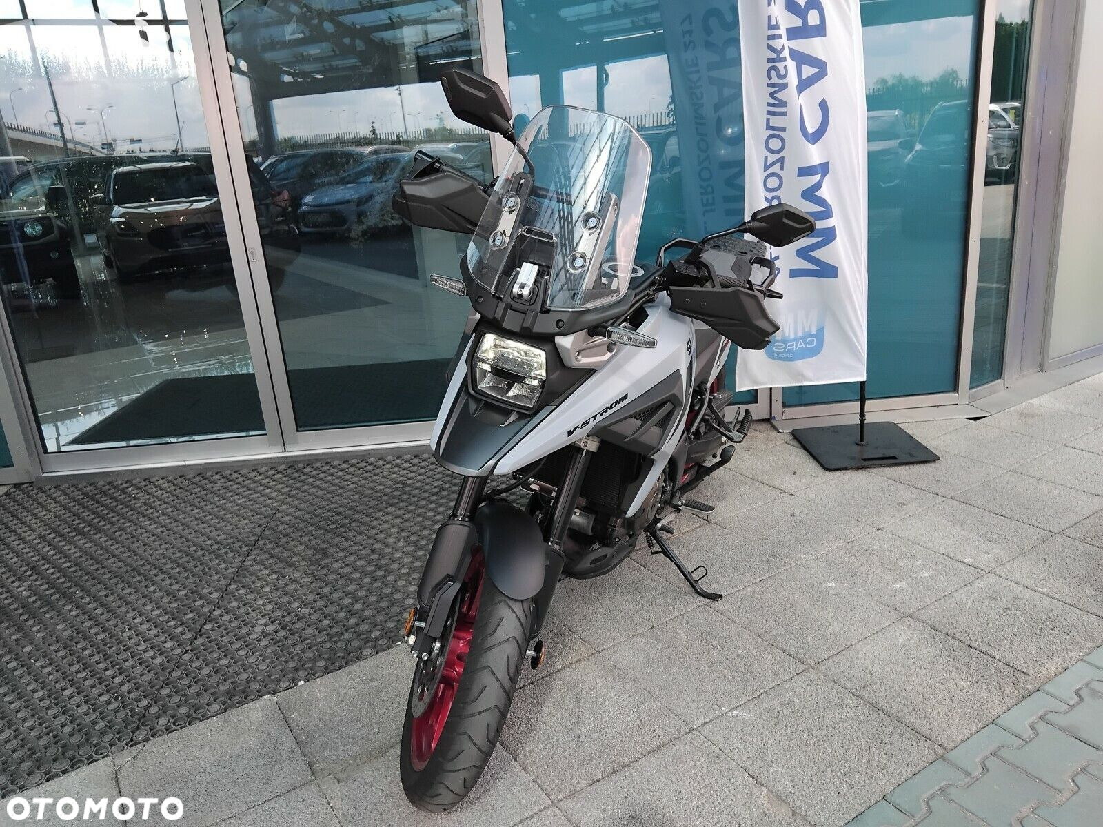 Suzuki DL - 2