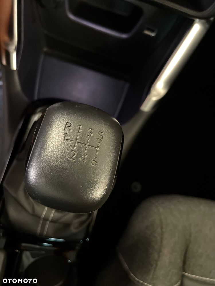 Citroën C3 Aircross PureTech 110 Stop & Start OPF SHINE - 32