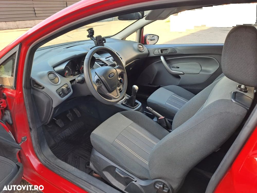 Ford Fiesta 1.25 Trend - 17