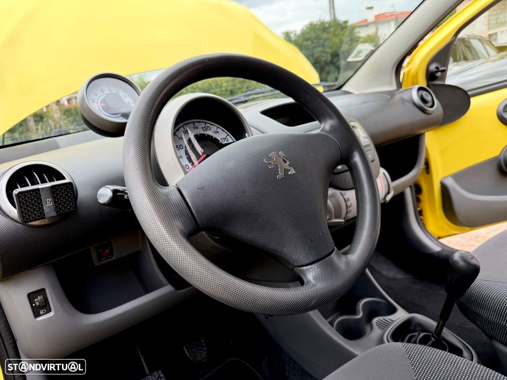 Peugeot 107 1.0 Urban - 37