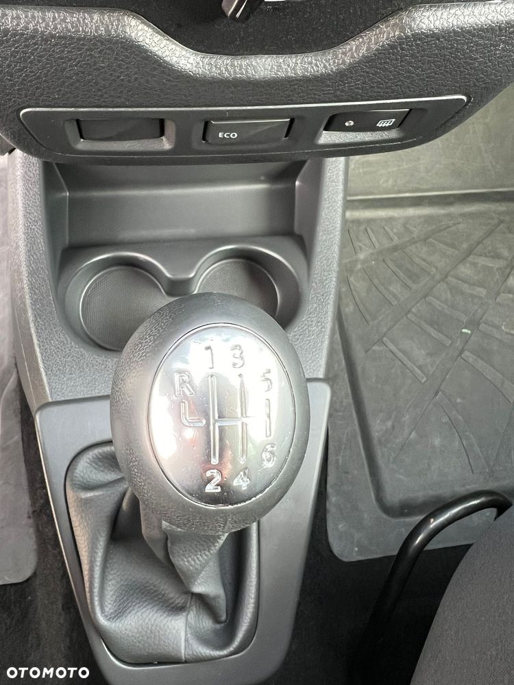 Dacia Dokker 1.3 TCe Stepway - 15