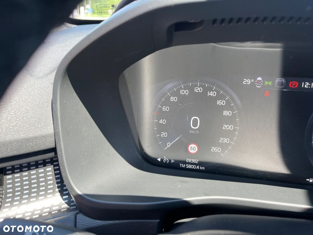 Volvo XC 40 T2 Core - 31