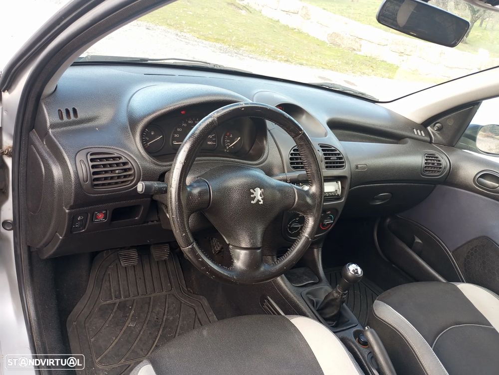 Peugeot 206 - 7