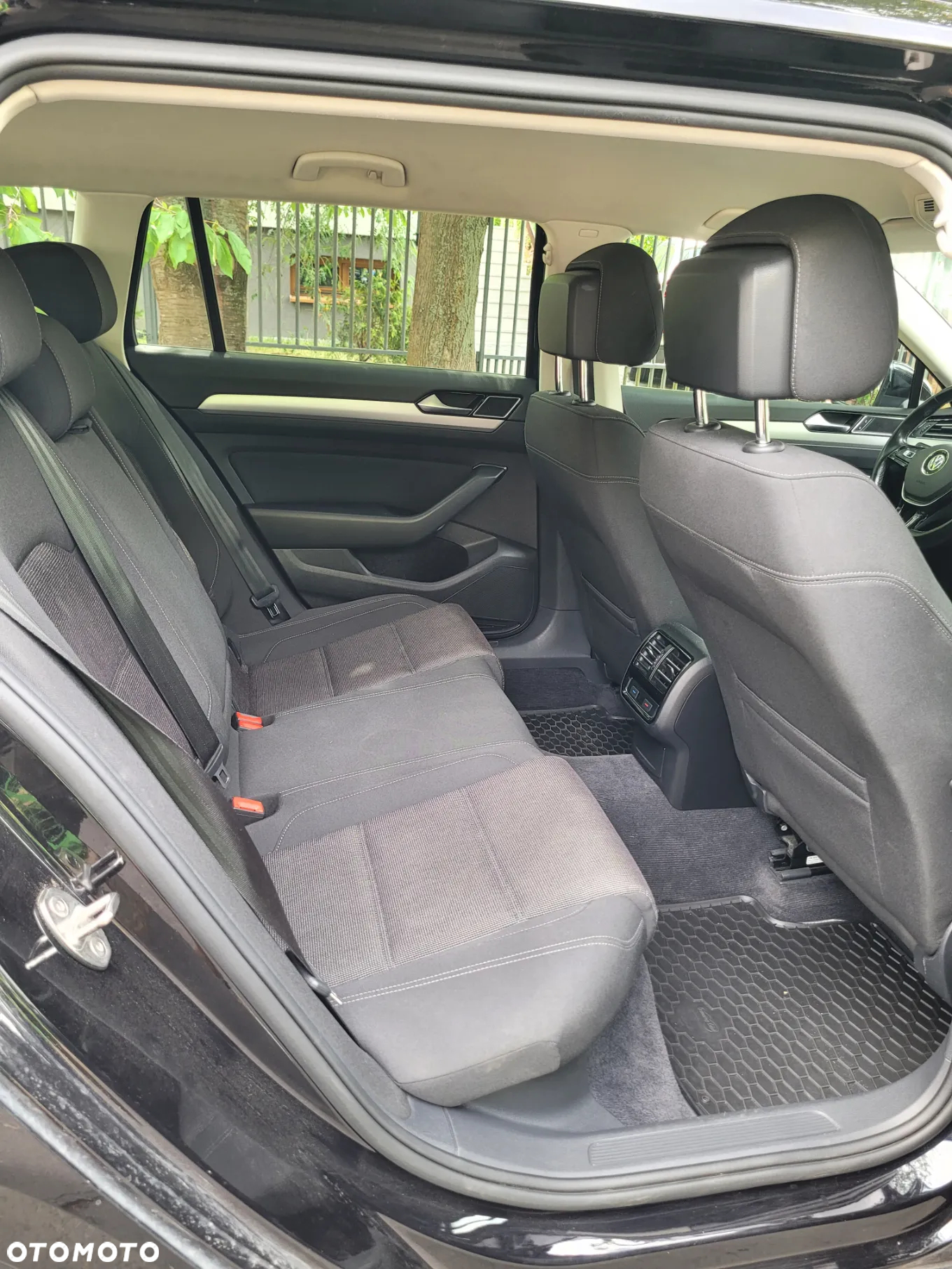 Volkswagen Passat 2.0 TDI BMT Comfortline - 18