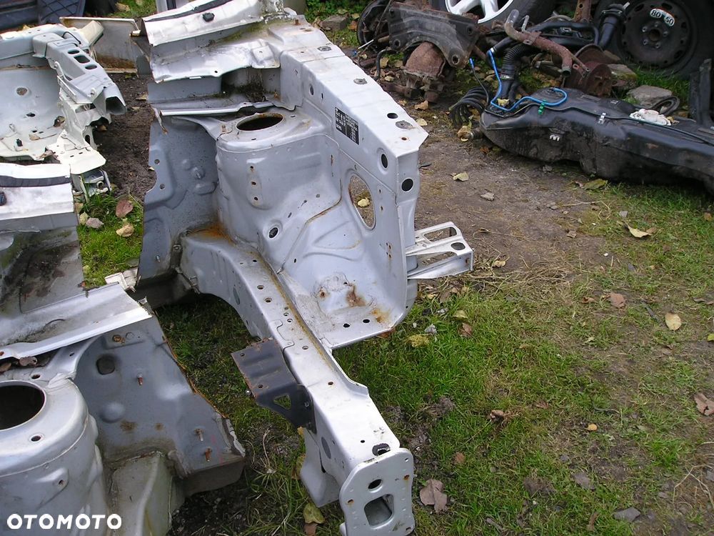 Kia Sportage II 04-10r słupek próg ćwiartka podłużnica lewy prawy przód - 3