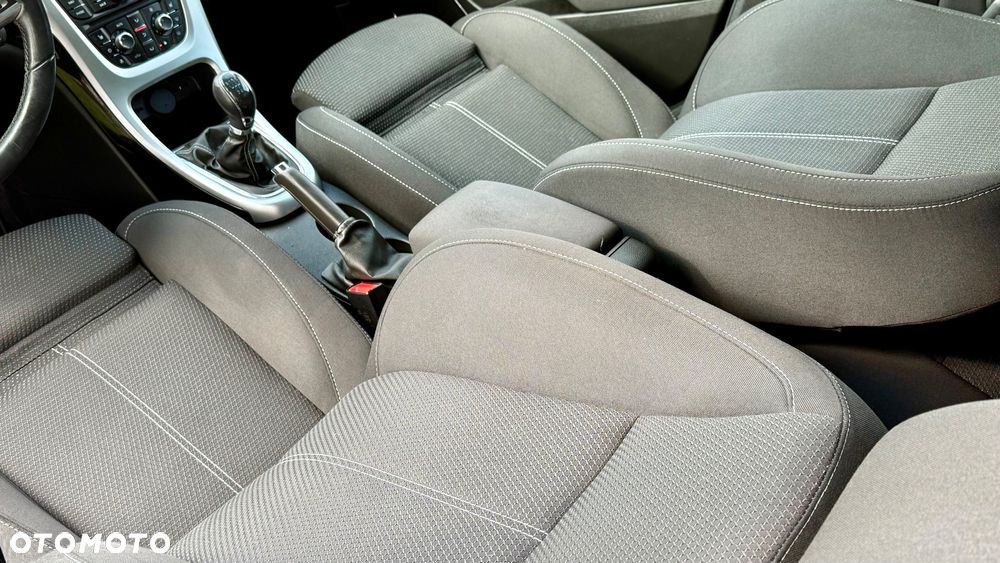 Opel Astra - 24