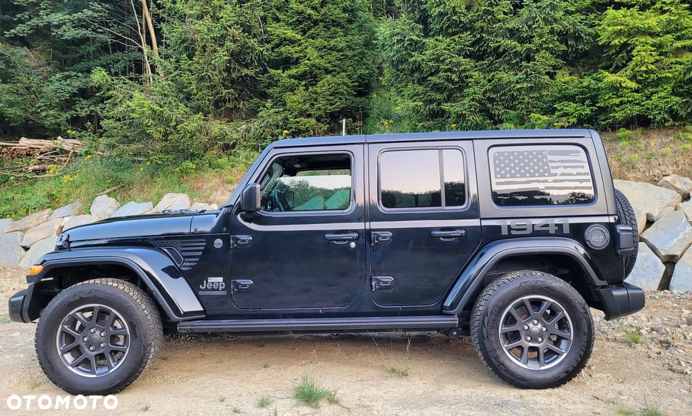 Jeep Wrangler - 2