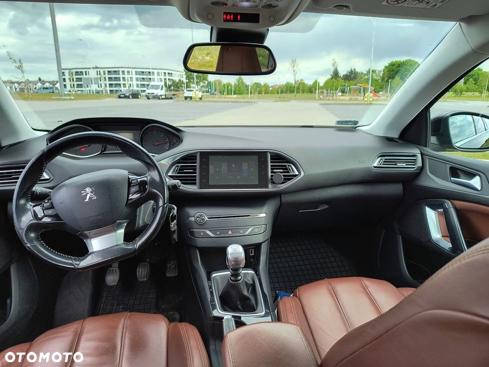 Peugeot 308 1.6 BlueHDi Business Line S&S - 4