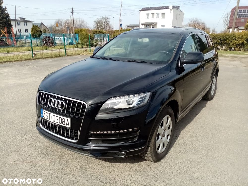 Audi Q7 - 1