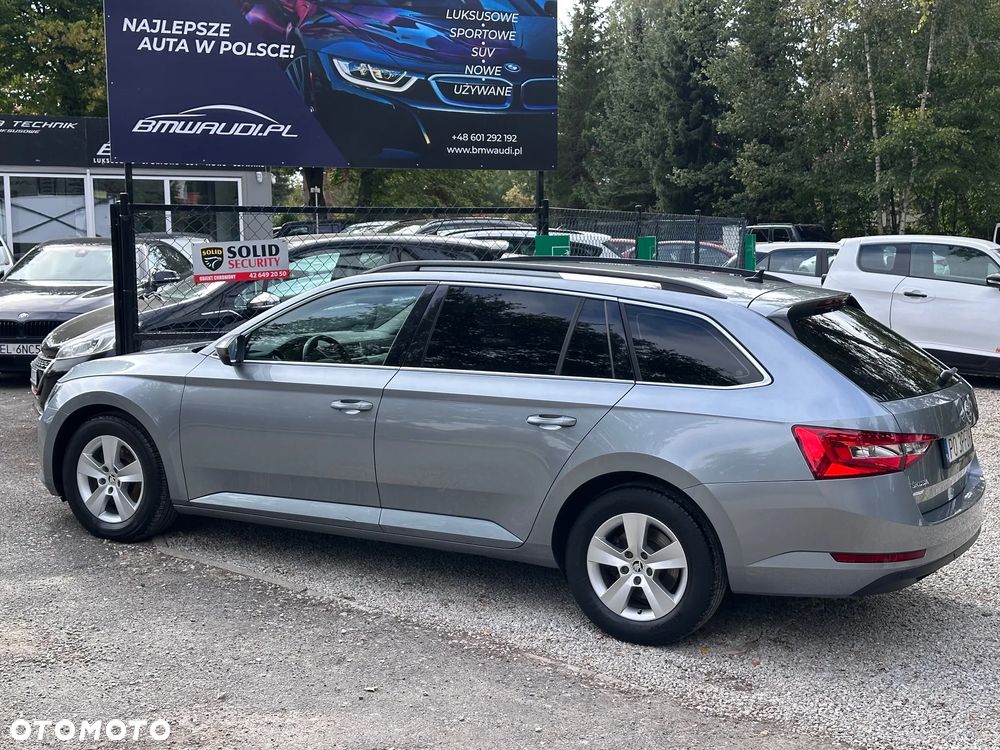 Skoda Superb 2.0 TDI Style - 4