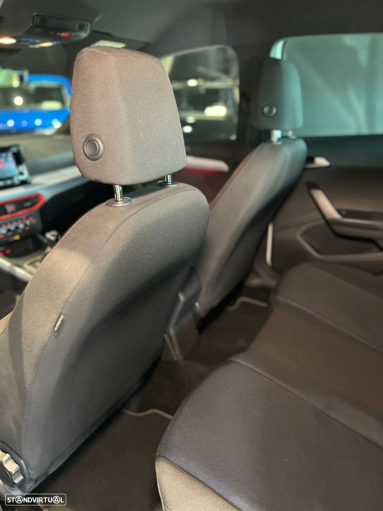 SEAT Arona 1.0 TSI FR - 42