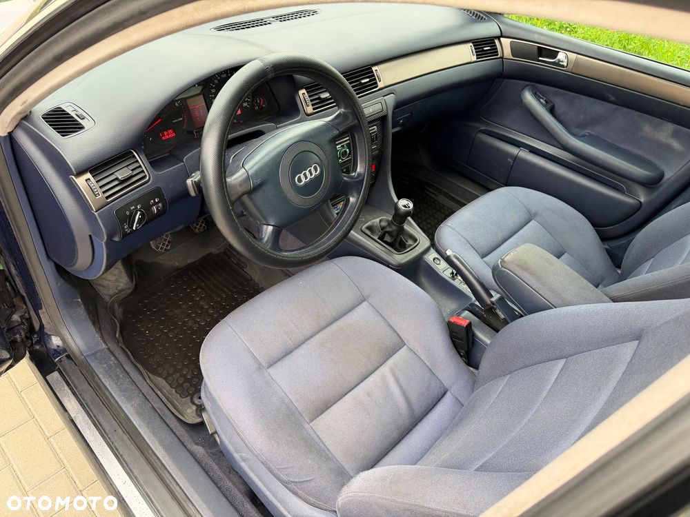 Audi A6 Avant - 29